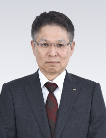 取締役　岡田一人
