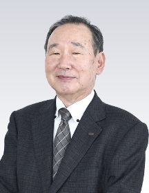 常勤監査役　花田静夫