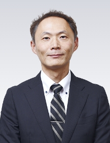 監査役　陳明清